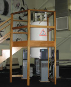 600-MHz NMR